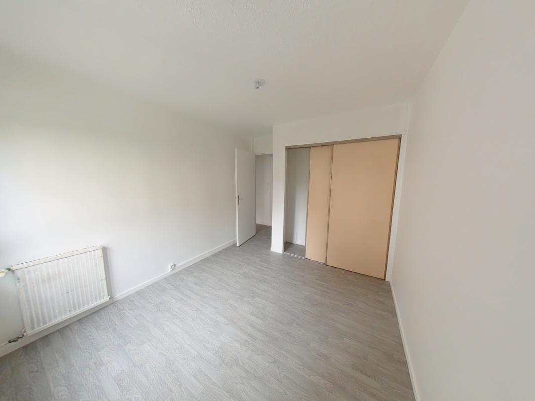 Photo d'un Appartement en location à LE PEAGE DE ROUSSILLON (38550)