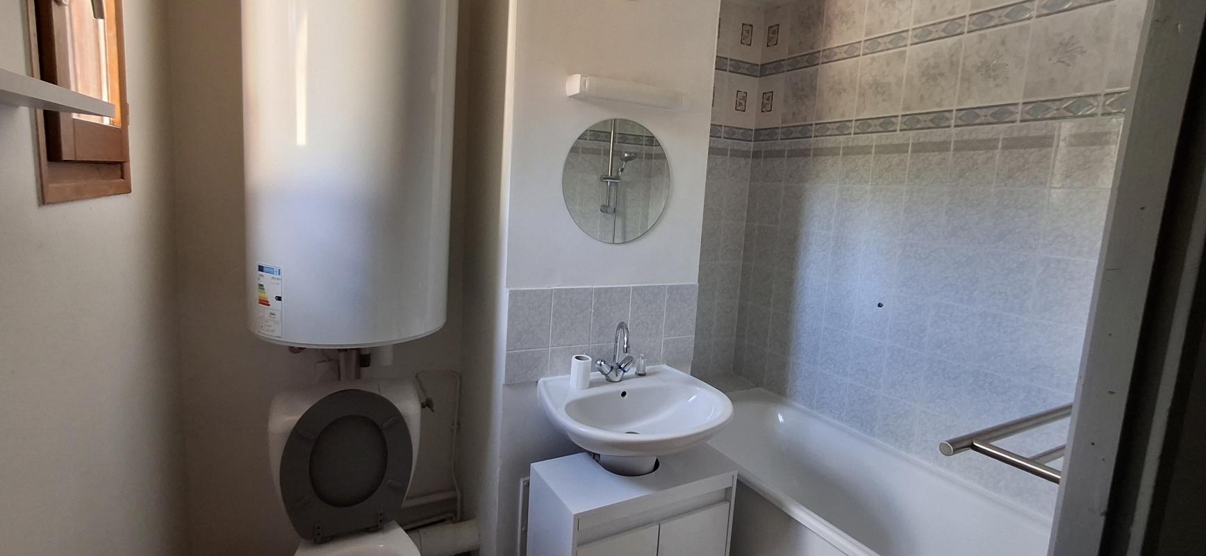 Photo d'un Appartement en location à ST JUST DE CLAIX (38680)