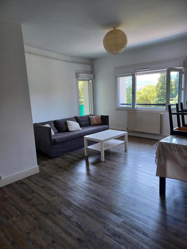 Photo d'un Appartement en location à ST MARTIN D HERES (38400)