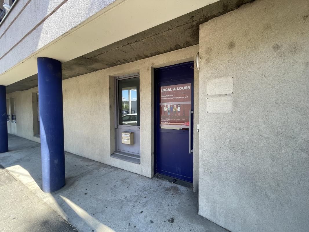 Photo d'un Local d'activité en location à GIVORS (69700)