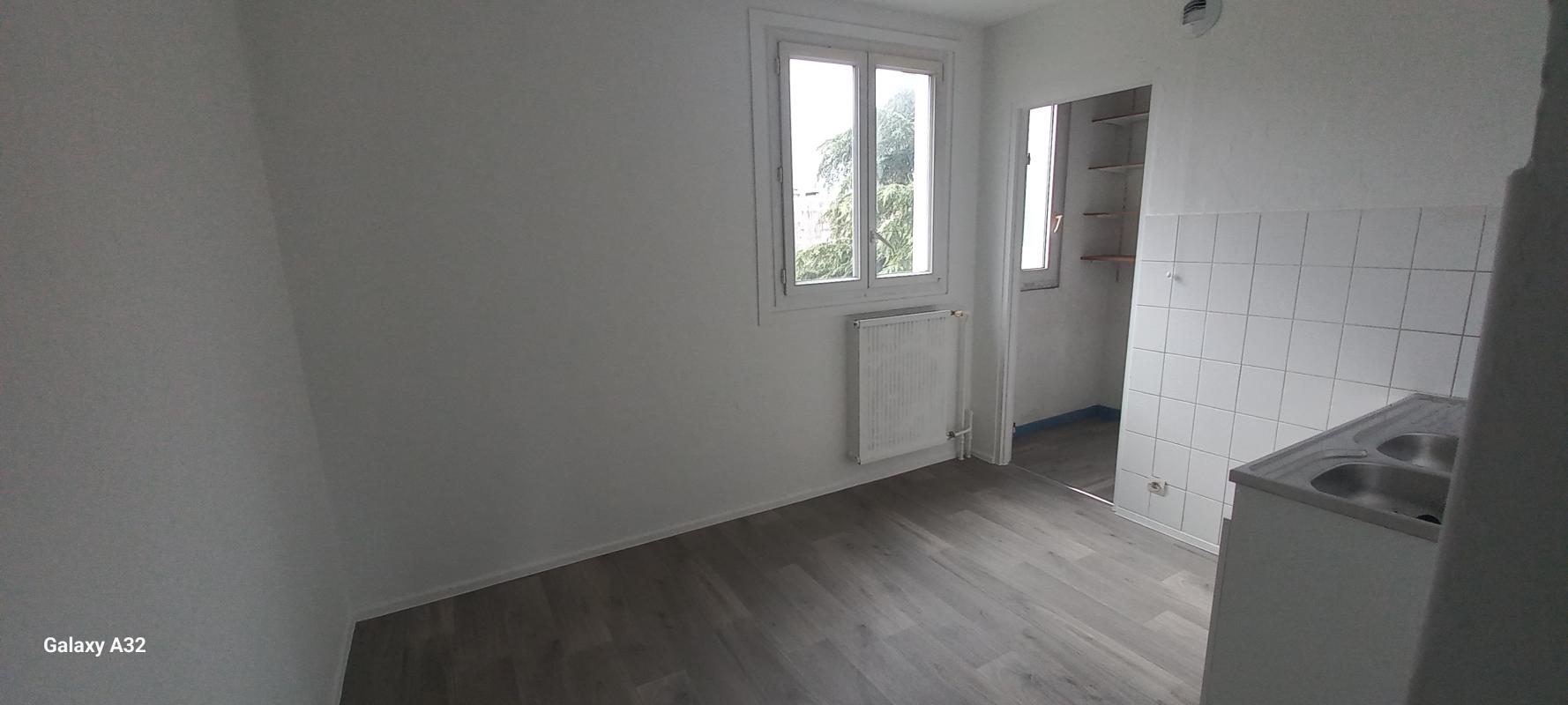 Photo d'un Appartement en location à VILLARD BONNOT (38190)