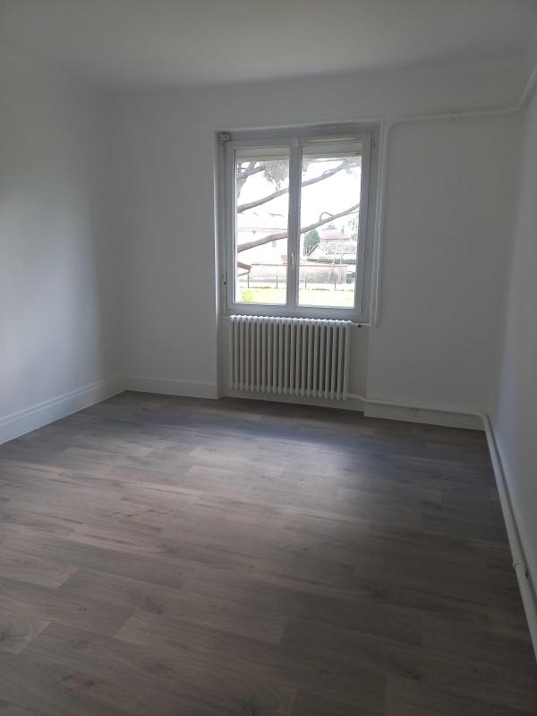 Photo d'un Appartement en location à ROUSSILLON (38150)