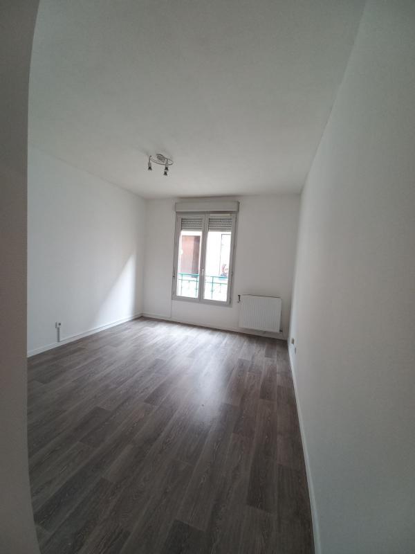 Photo d'un Appartement en location à LA TOUR DU PIN (38110)