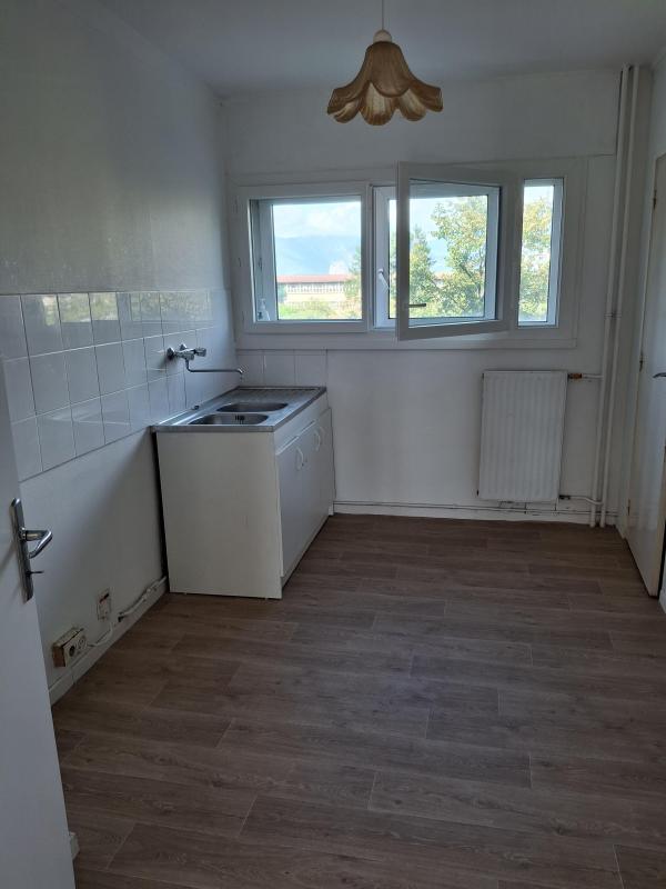 Photo d'un Appartement en location à LE PONT DE CLAIX (38800)