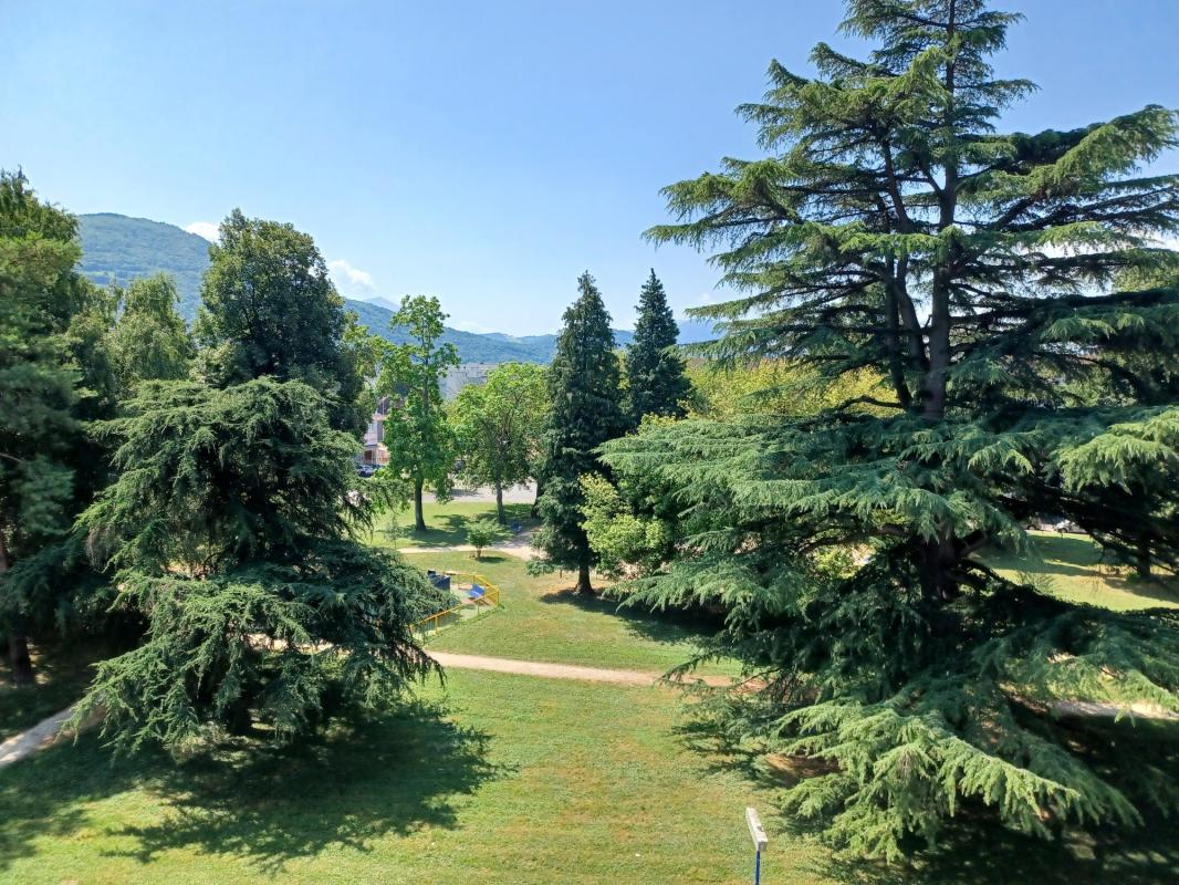 Photo d'un Appartement en location à ST MARTIN D HERES (38400)