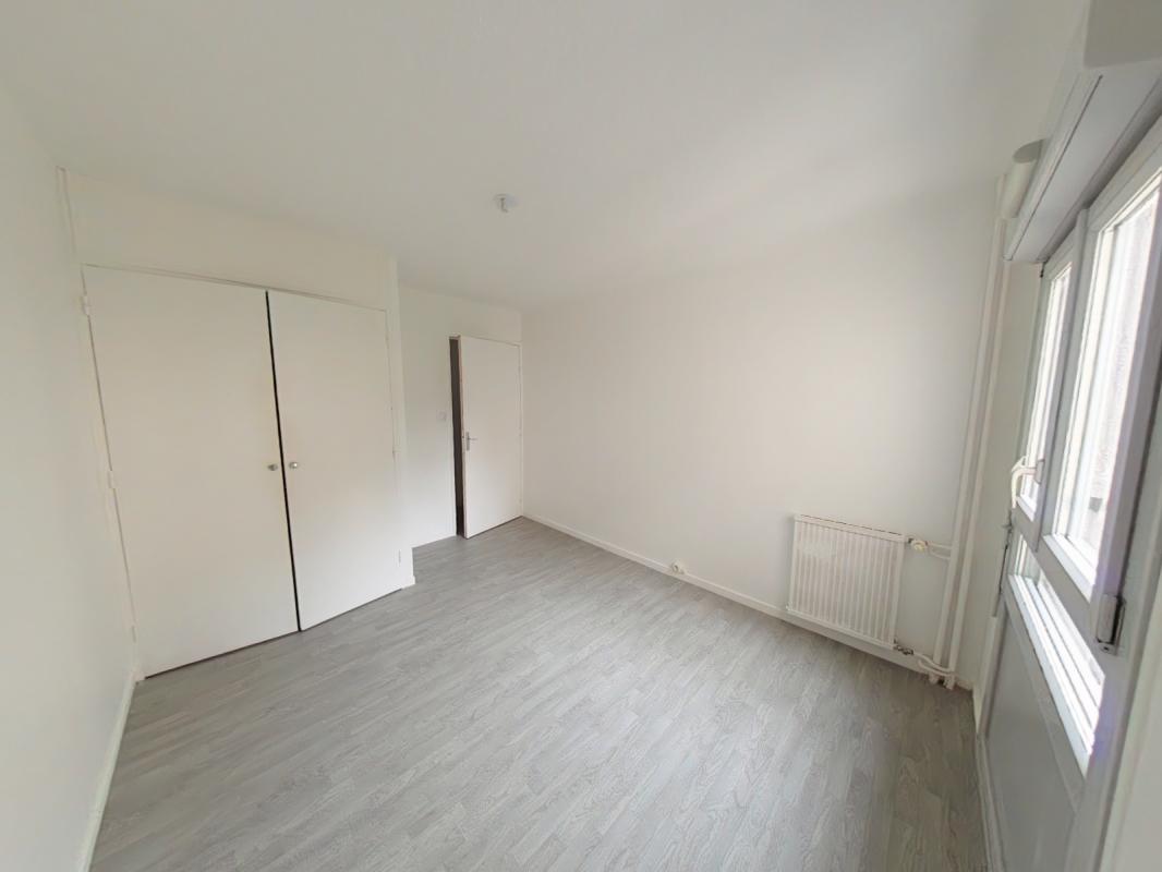 Photo d'un Appartement en location à LE PEAGE DE ROUSSILLON (38550)
