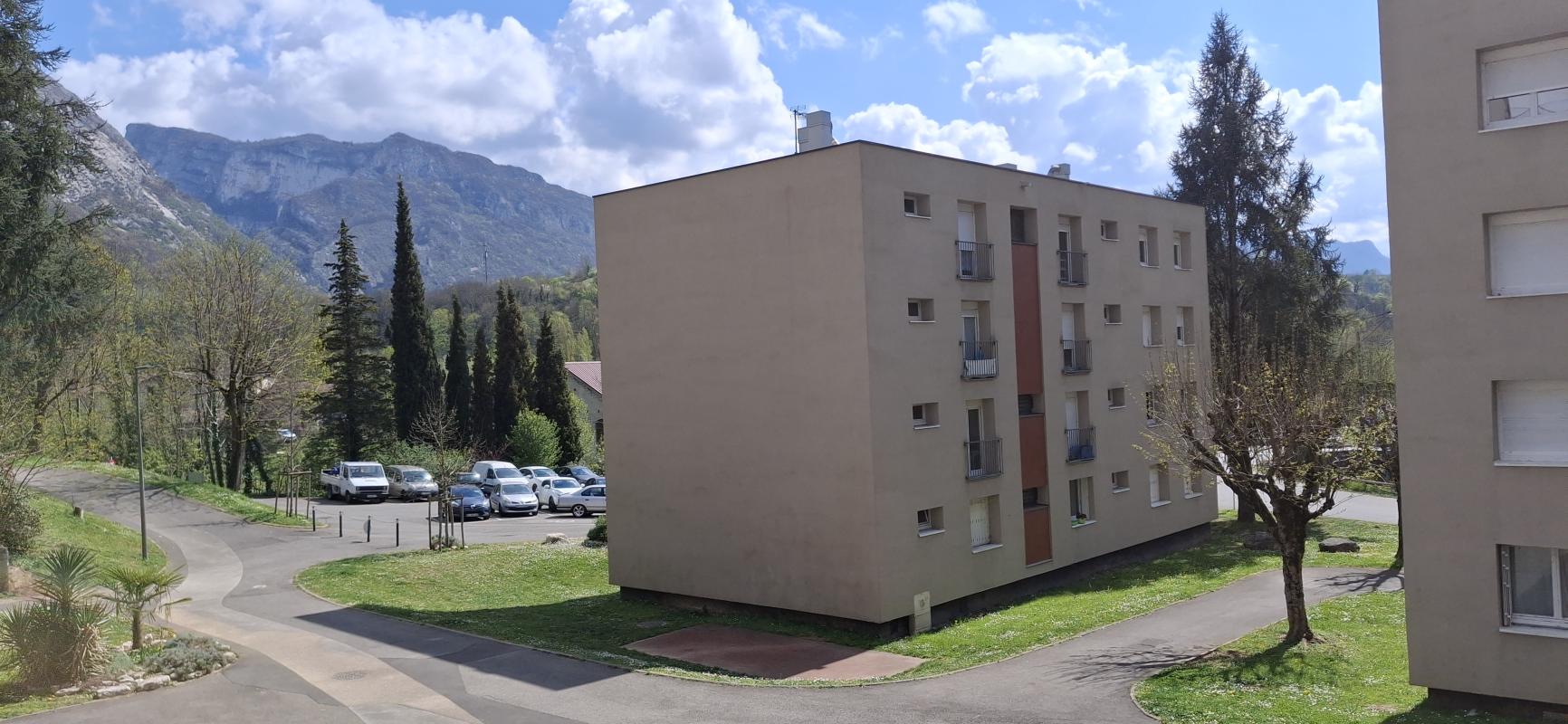 Photo d'un Appartement en location à PONT EN ROYANS (38680)