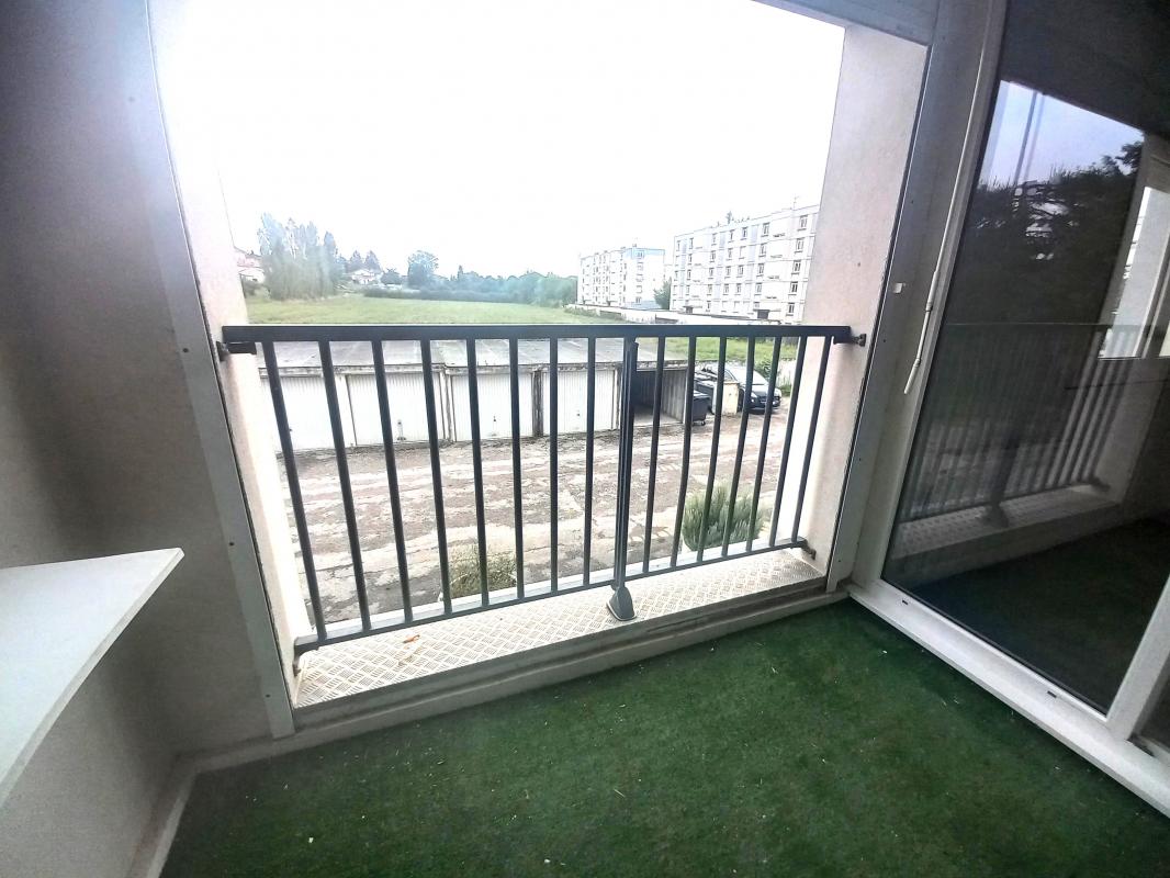 Photo d'un Appartement en location à ST JEAN DE BOURNAY (38440)
