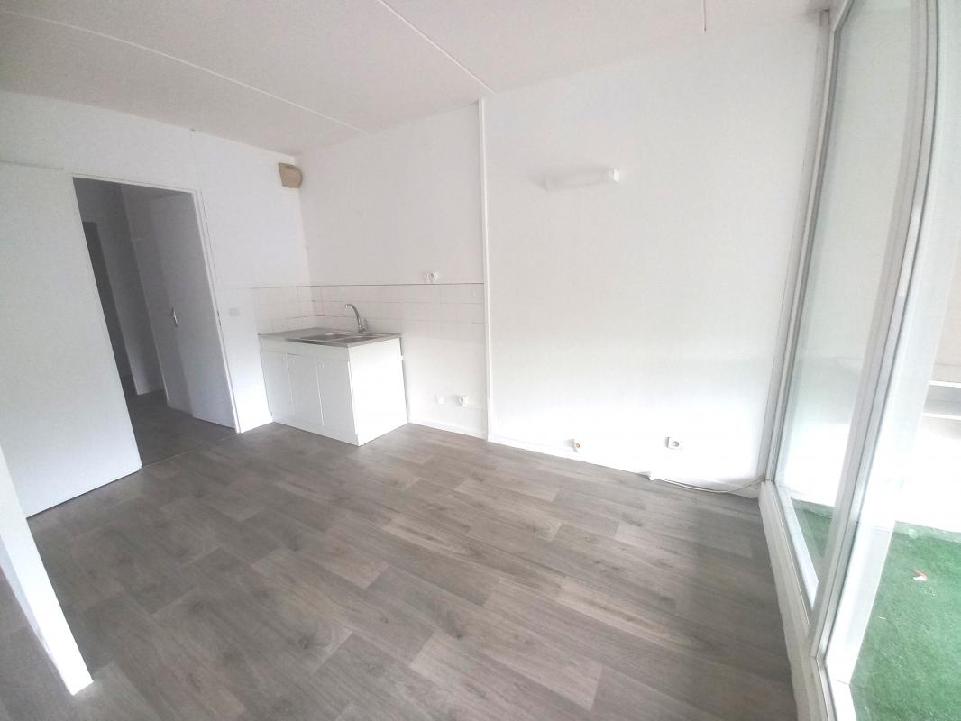 Photo d'un Appartement en location à ST JEAN DE BOURNAY (38440)
