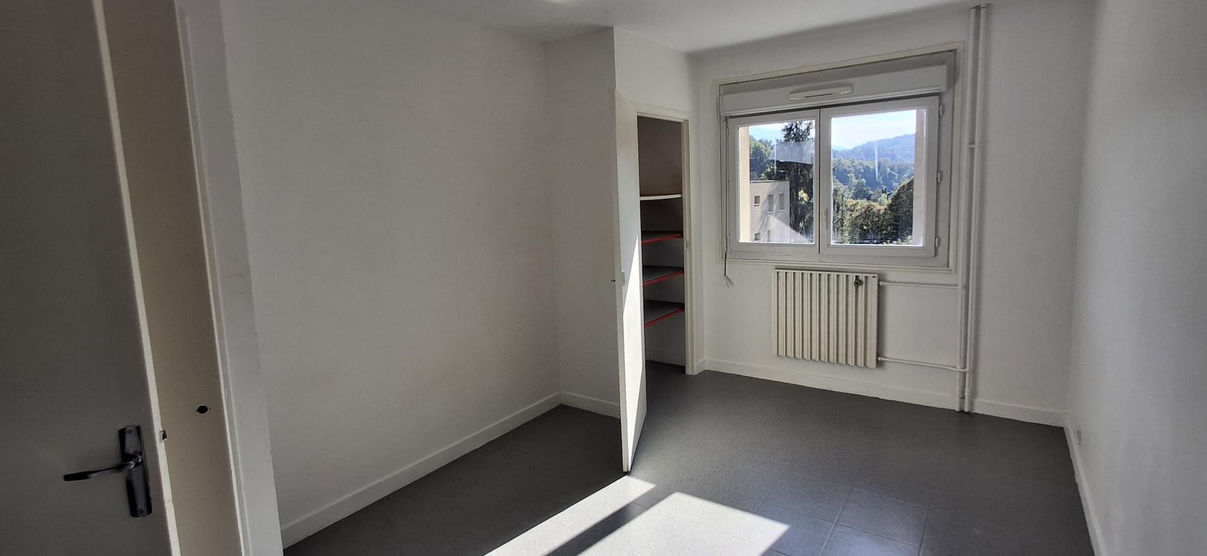 Photo d'un Appartement en location à PONT EN ROYANS (38680)
