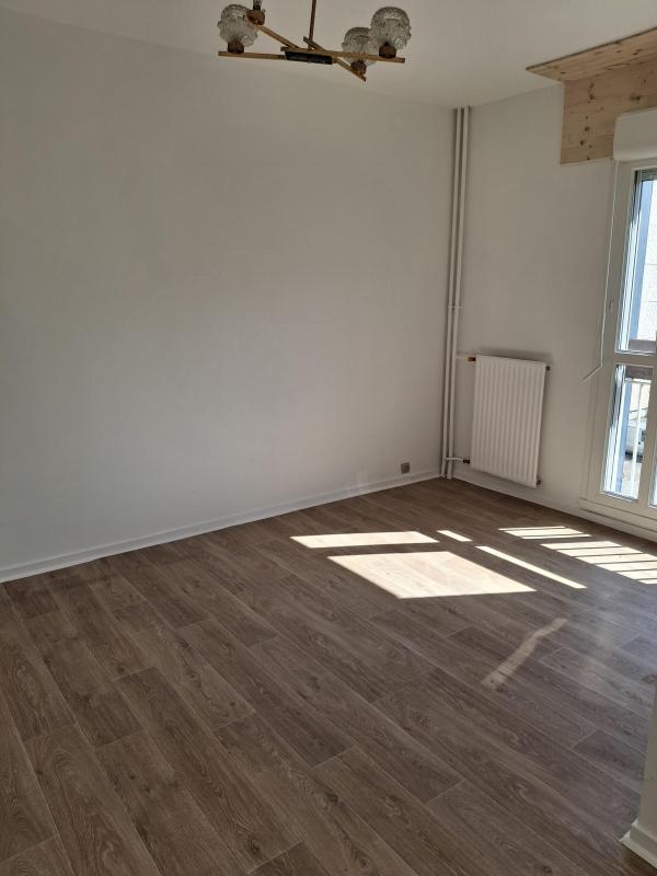 Photo d'un Appartement en location à LE PONT DE CLAIX (38800)