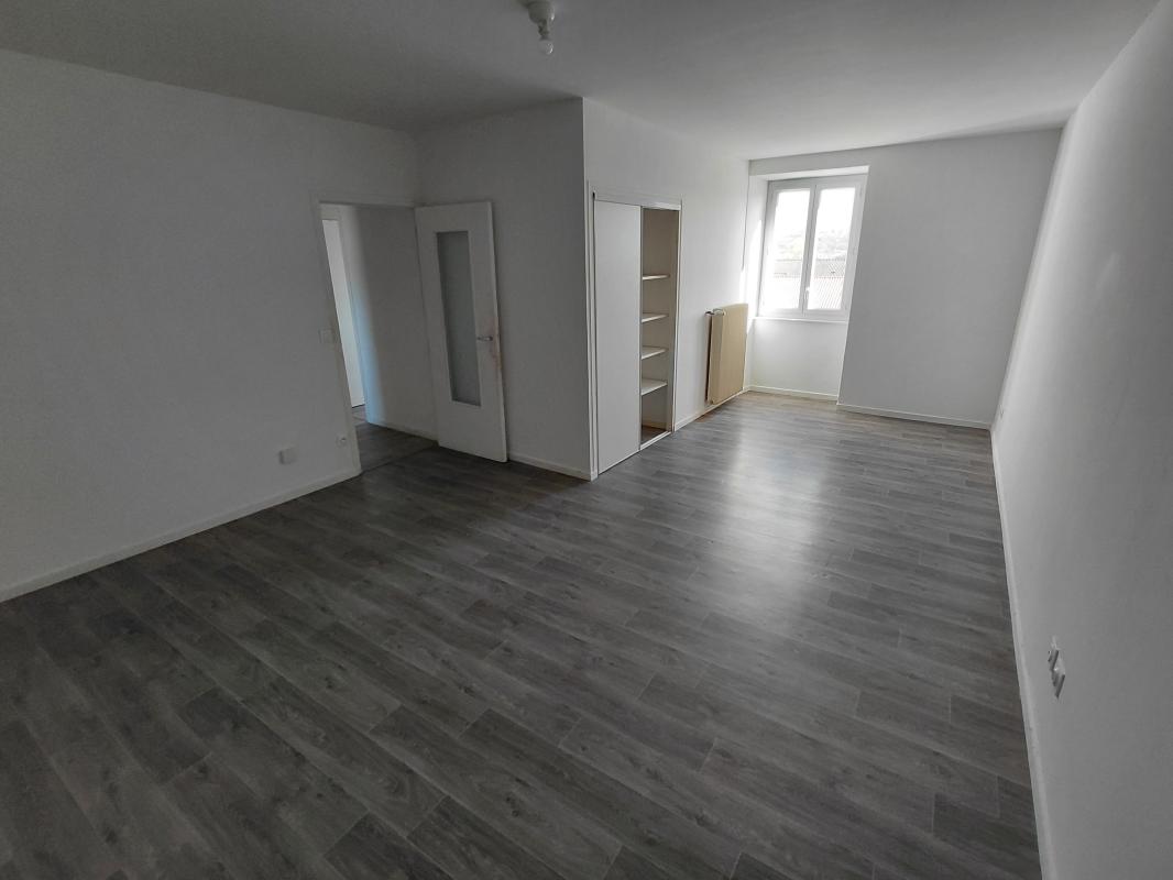 Photo d'un Appartement en location à MARCILLOLES (38260)