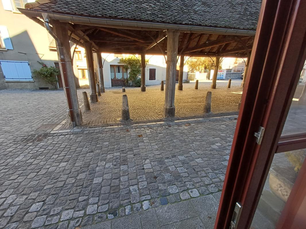 Photo d'un Local d'activité en location à MENS (38710)