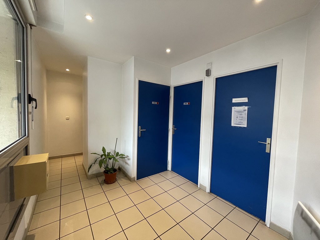 Photo d'un Local d'activité en location à GIVORS (69700)