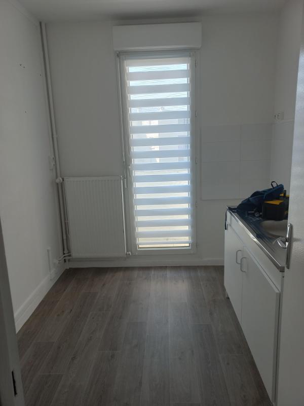 Photo d'un Appartement en location à LES ROCHES DE CONDRIEU (38370)