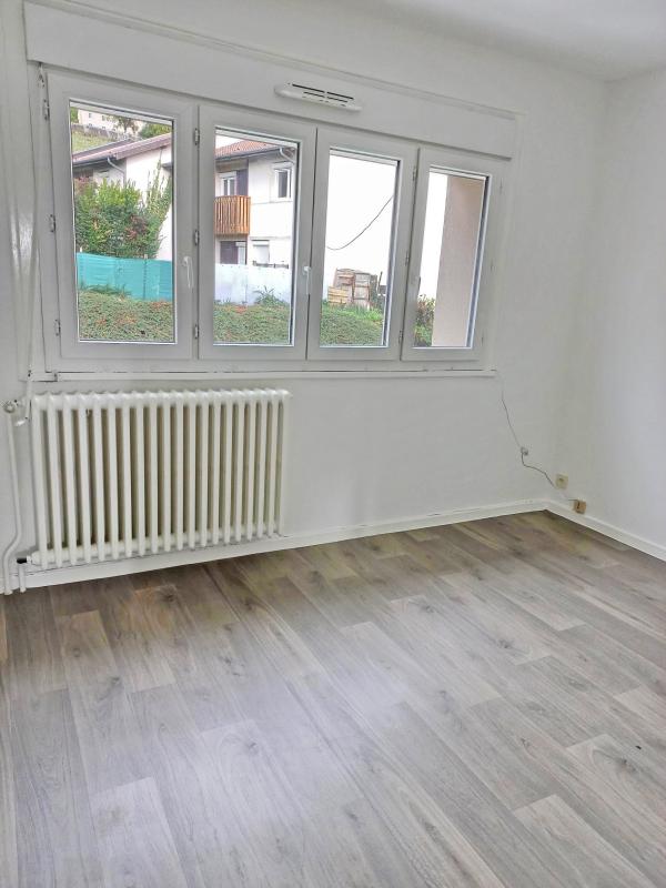 Photo d'un Appartement en location à GILLONNAY (38260)
