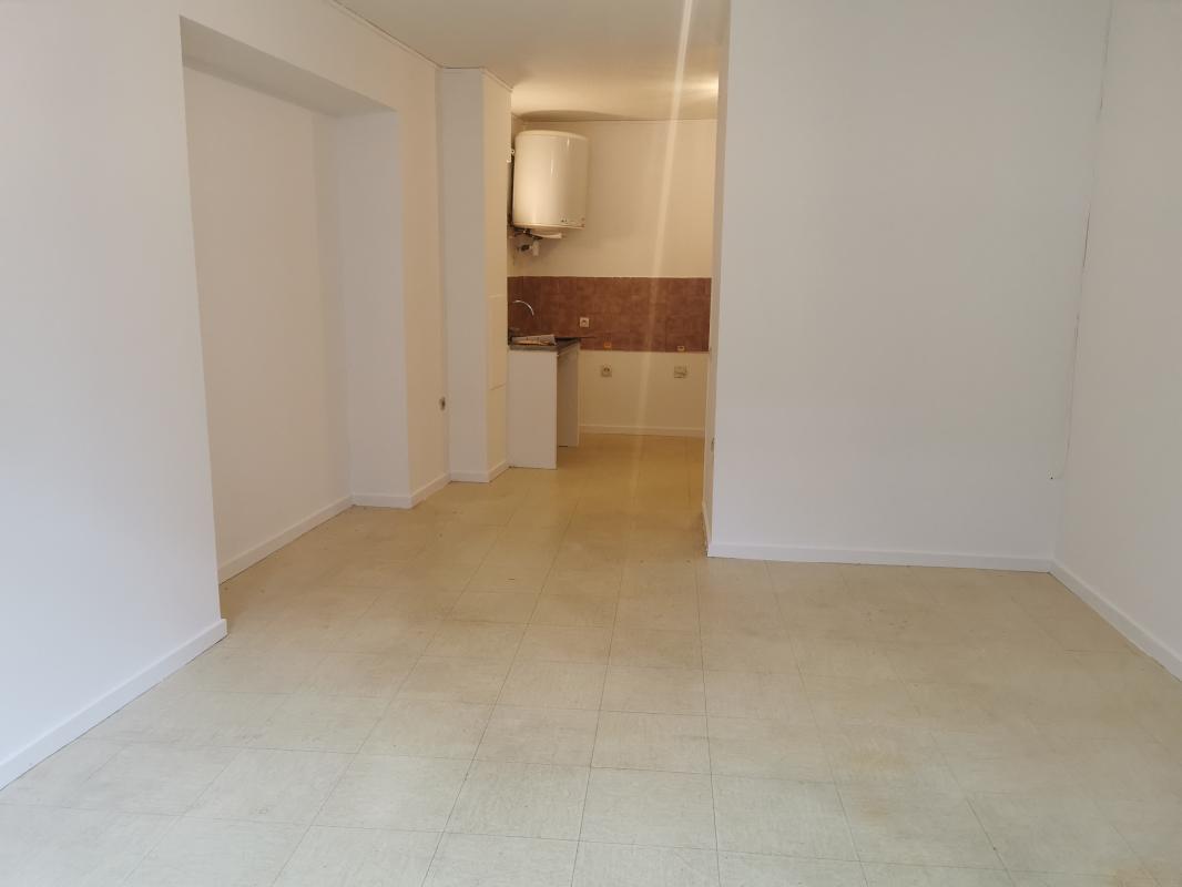 Photo d'un Local d'activité en location à MENS (38710)