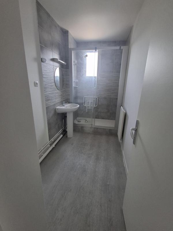 Photo d'un Appartement en location à FONTAINE (38600)