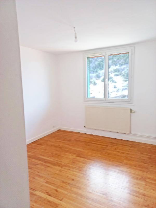 Photo d'un Appartement en location à LA MURE (38350)