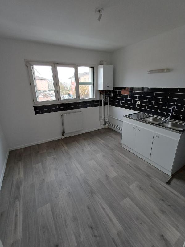 Photo d'un Appartement en location à L ISLE D ABEAU (38080)