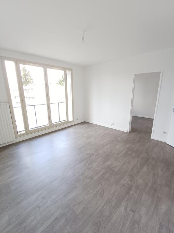 Photo d'un Appartement en location à LA COTE ST ANDRE (38260)