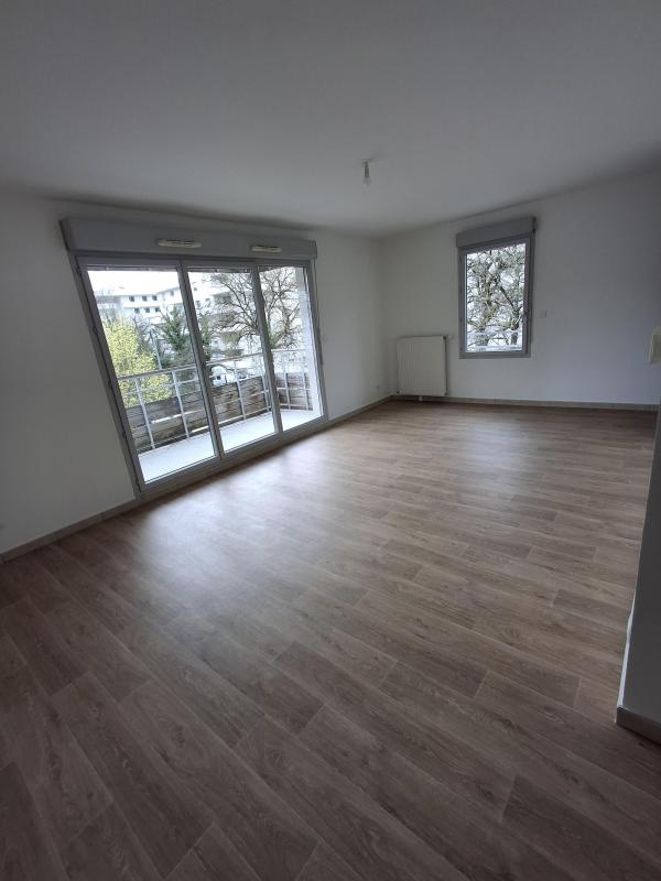 Photo d'un Appartement en location à MEYLAN (38240)