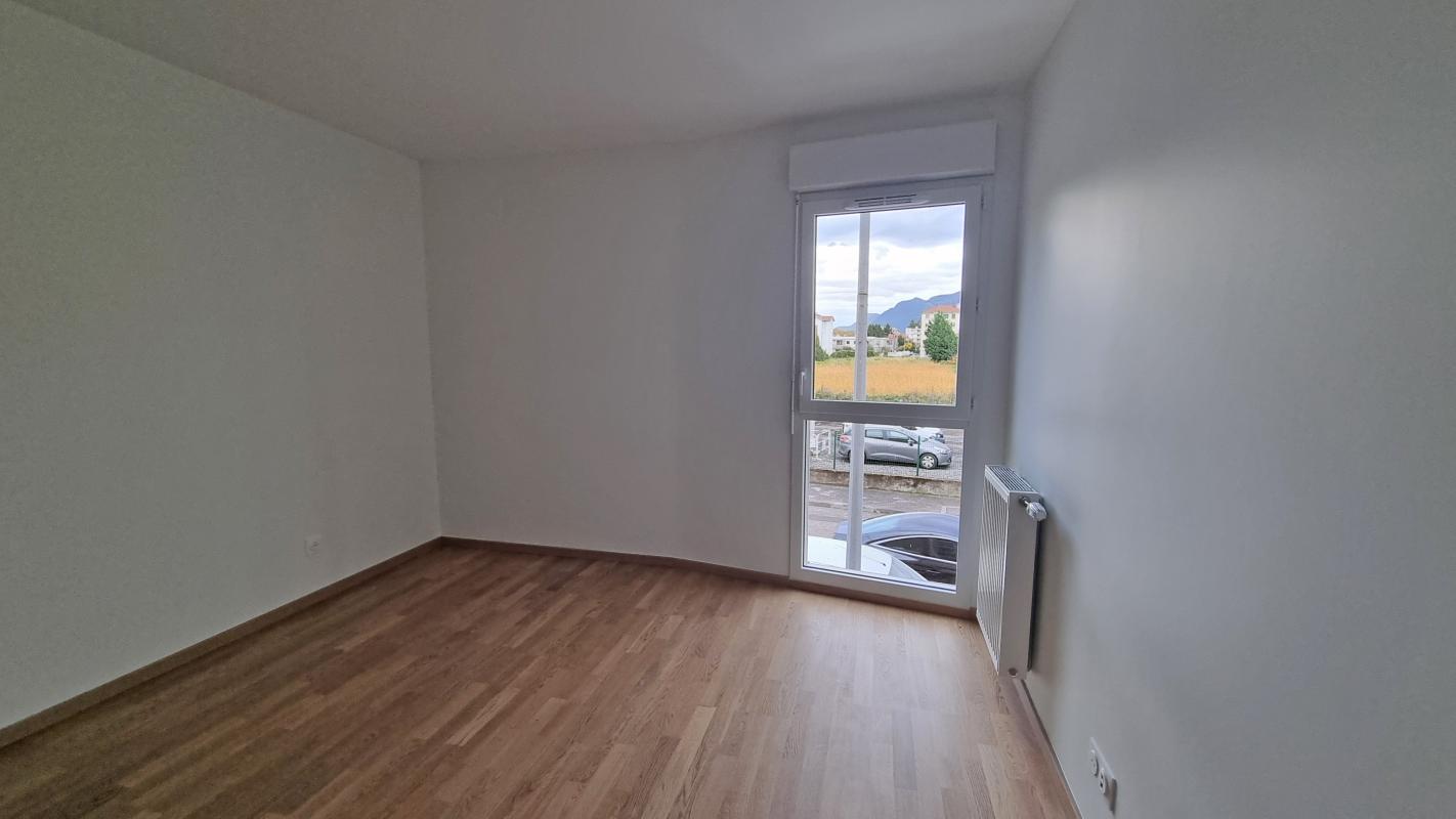 Photo d'un Appartement en location à FONTAINE (38600)