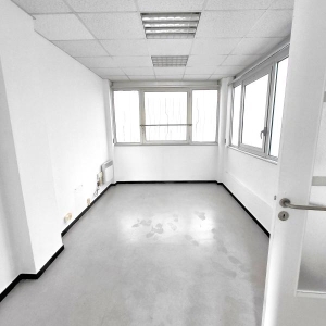 Photo d'un Bureau en location à VILLEFONTAINE (38090)