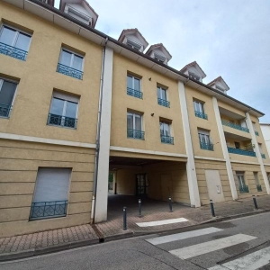 Photo d'un Appartement en location à LA TOUR DU PIN (38110)