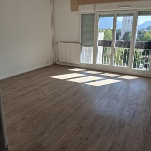 Photo d'un Appartement en location à LE PONT DE CLAIX (38800)