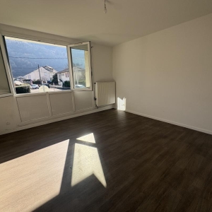 Photo d'un Appartement en location à VILLARD BONNOT (38190)